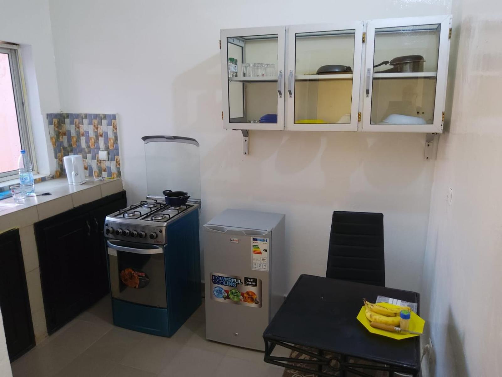 "La Coquille", Joli Loft, Moderne, Propre, Sur Et Calme Au Coeur De Saly Apartment Ngoại thất bức ảnh